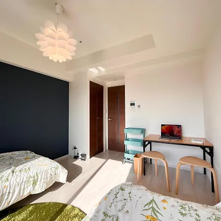R Guest House Osaka Exterior photo