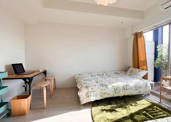 R Guest House Namba